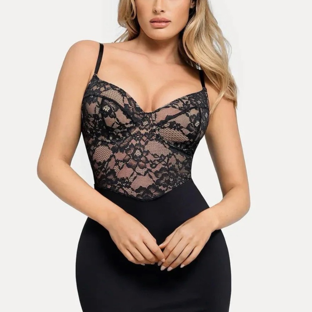 Chic Black Lace Midi Dress